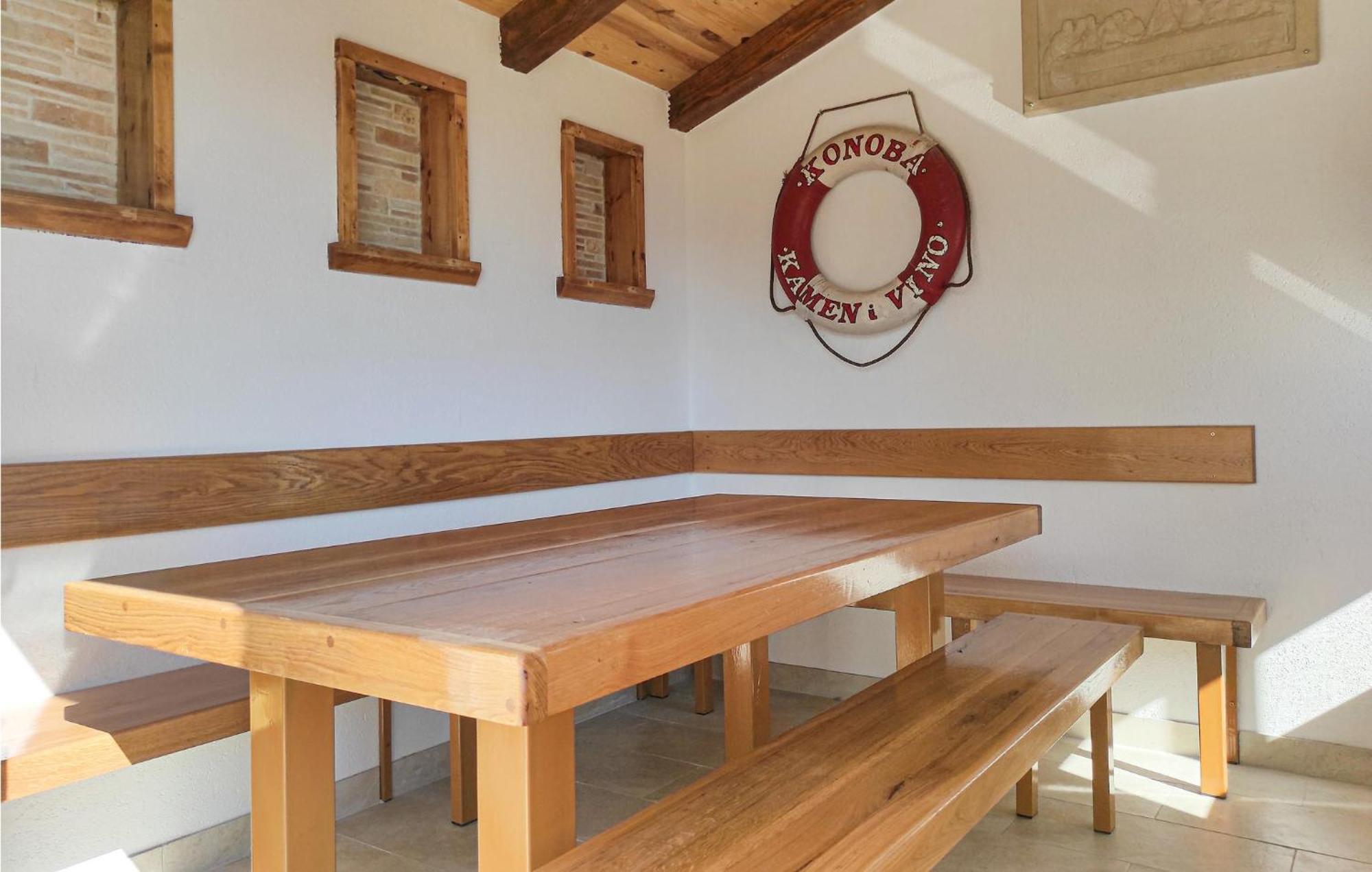 Lovely Apartment In Komarna With House Sea View Klek Zewnętrze zdjęcie