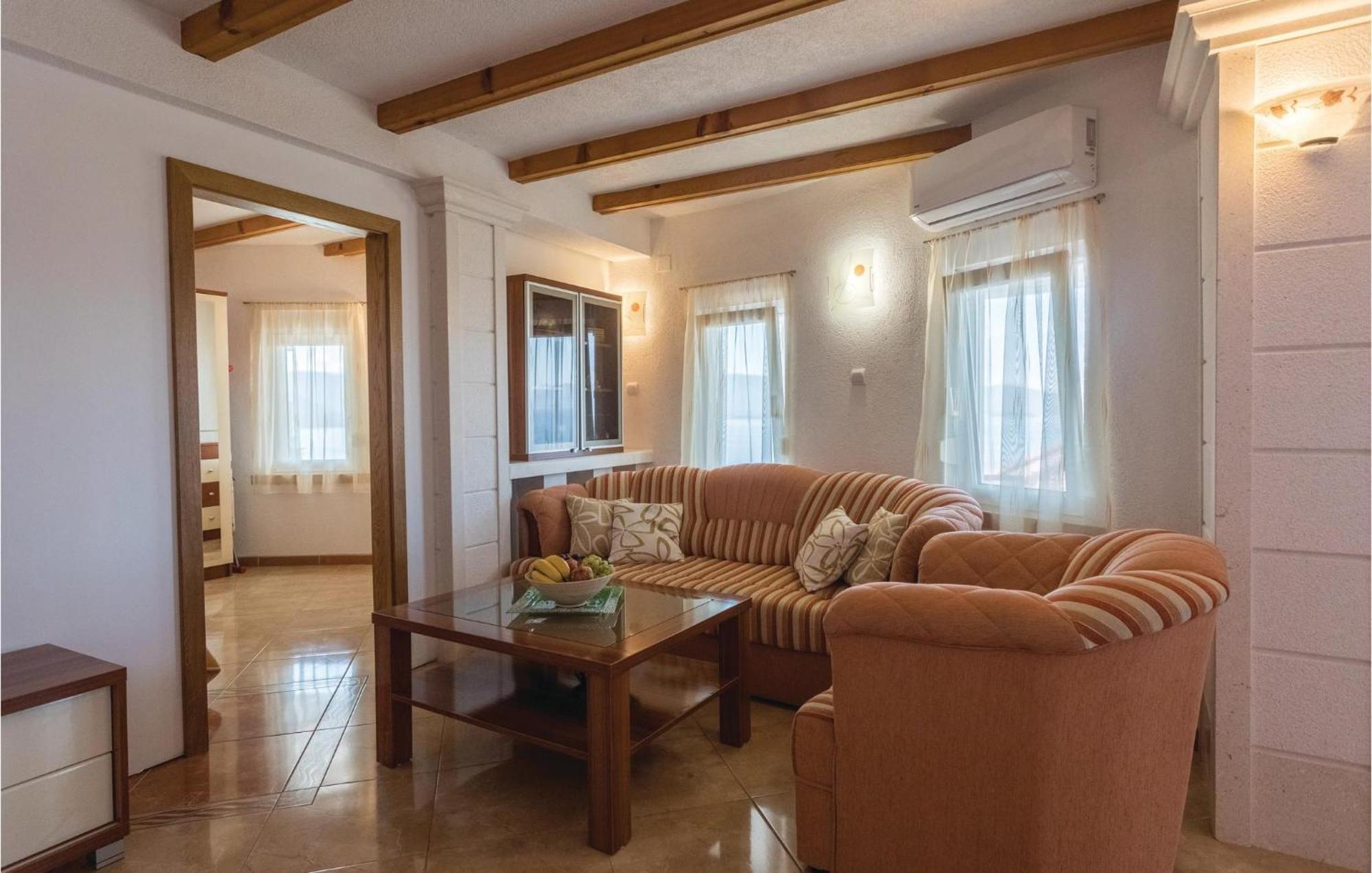 Lovely Apartment In Komarna With House Sea View Klek Zewnętrze zdjęcie